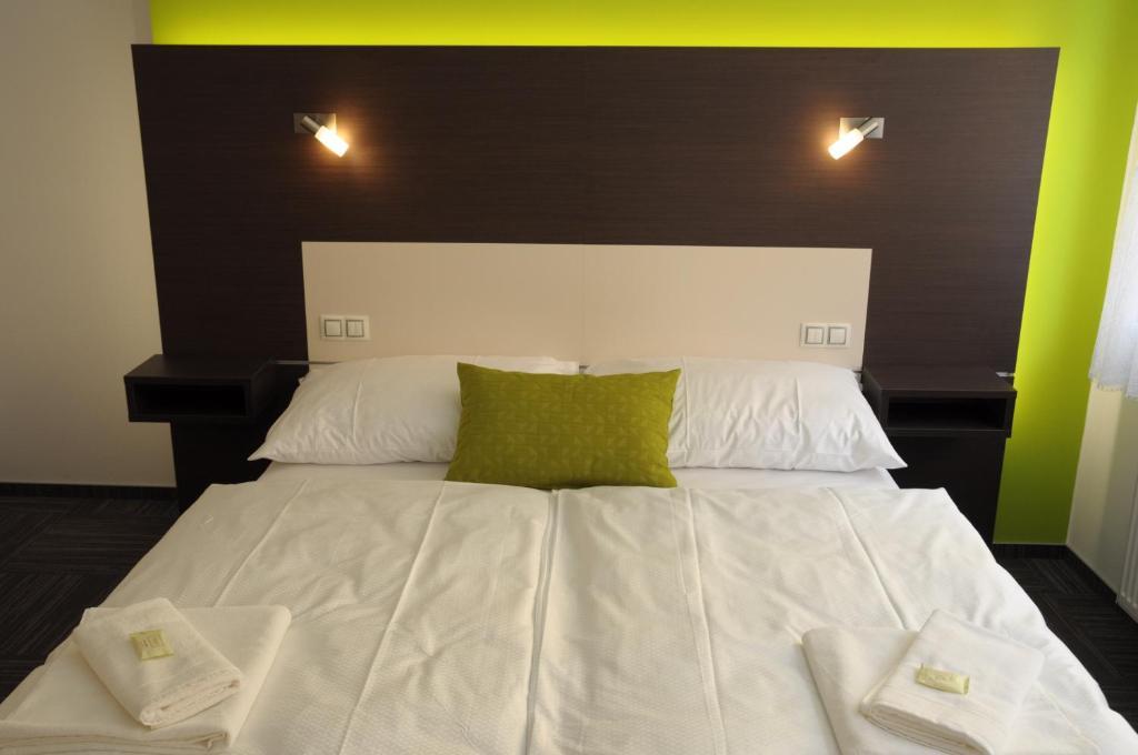 Hotel Kaskada Ledeč nad Sázavou Стая снимка