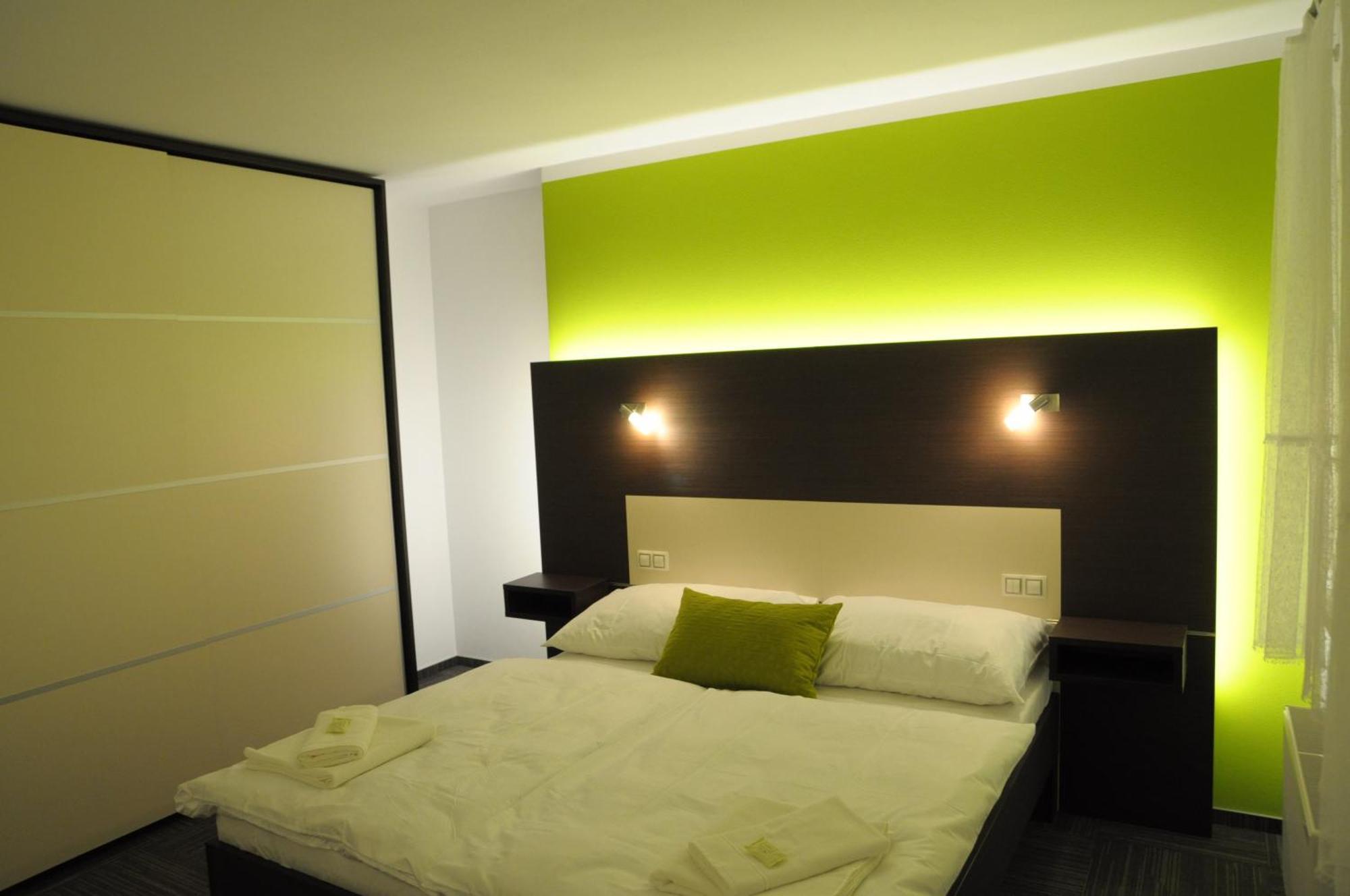 Hotel Kaskada Ledeč nad Sázavou Екстериор снимка